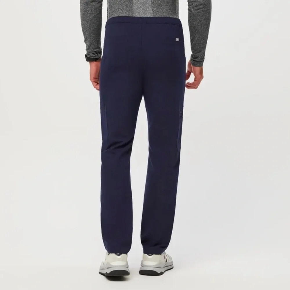NWT Figs Men's Cairo Cargo Scrub Pant in Navy - M